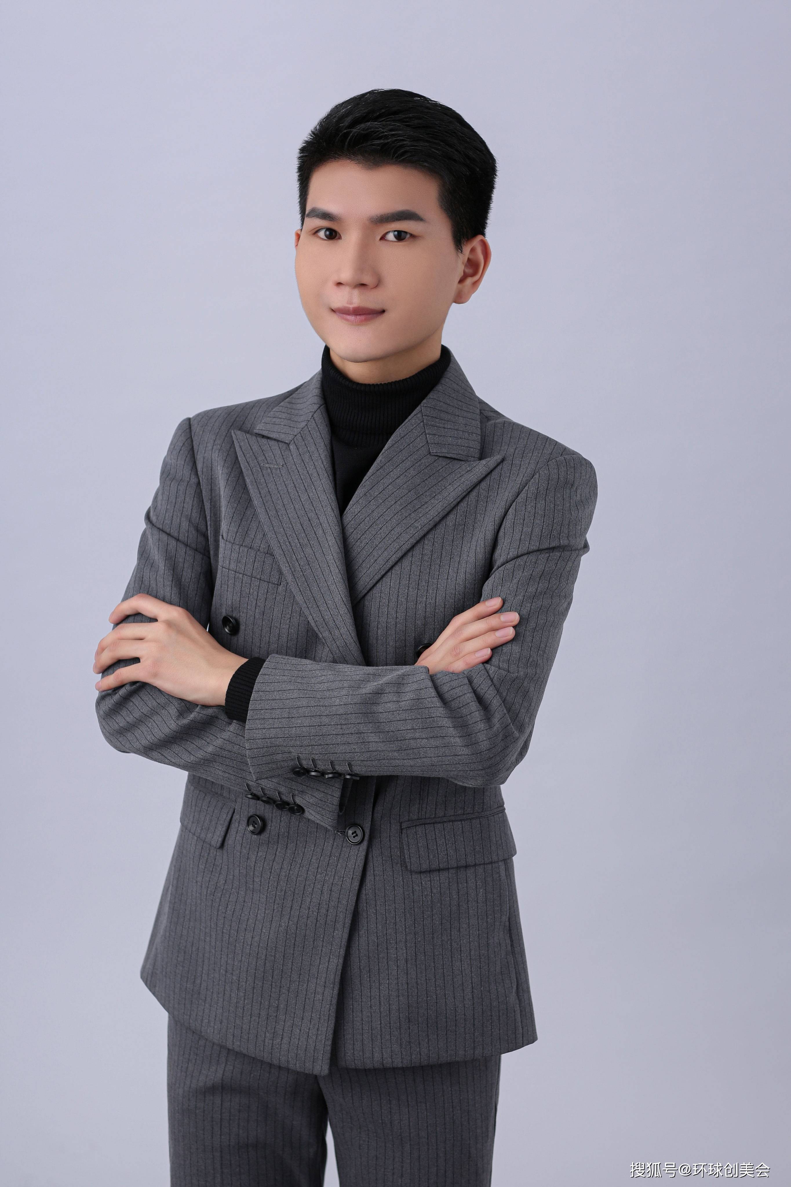 方秀均 灯光与摄影艺术负责人